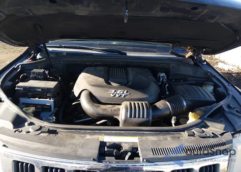 2012 Jeep Grand Cherokee Laredo z USA, uszkodzony, nr VIN 1C4RJFAG4CC105243